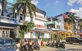 OYO 90422 Mall Of Indonesia